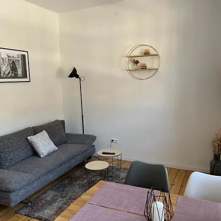 Weingut Gaestehaus Bach Appartement *