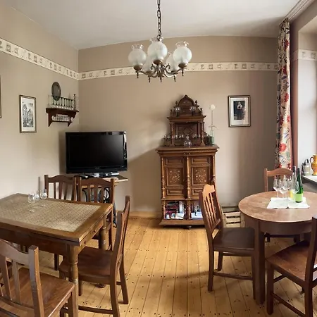 Weingut Gaestehaus Bach *