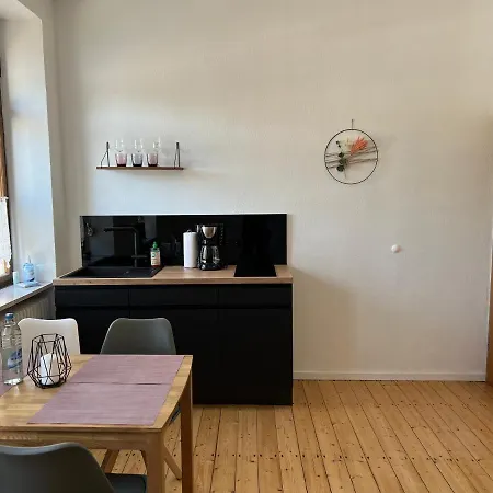 Weingut Gaestehaus Bach Lägenhet *