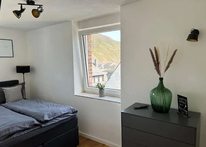 Weingut Gaestehaus Bach Apartamento Cochem